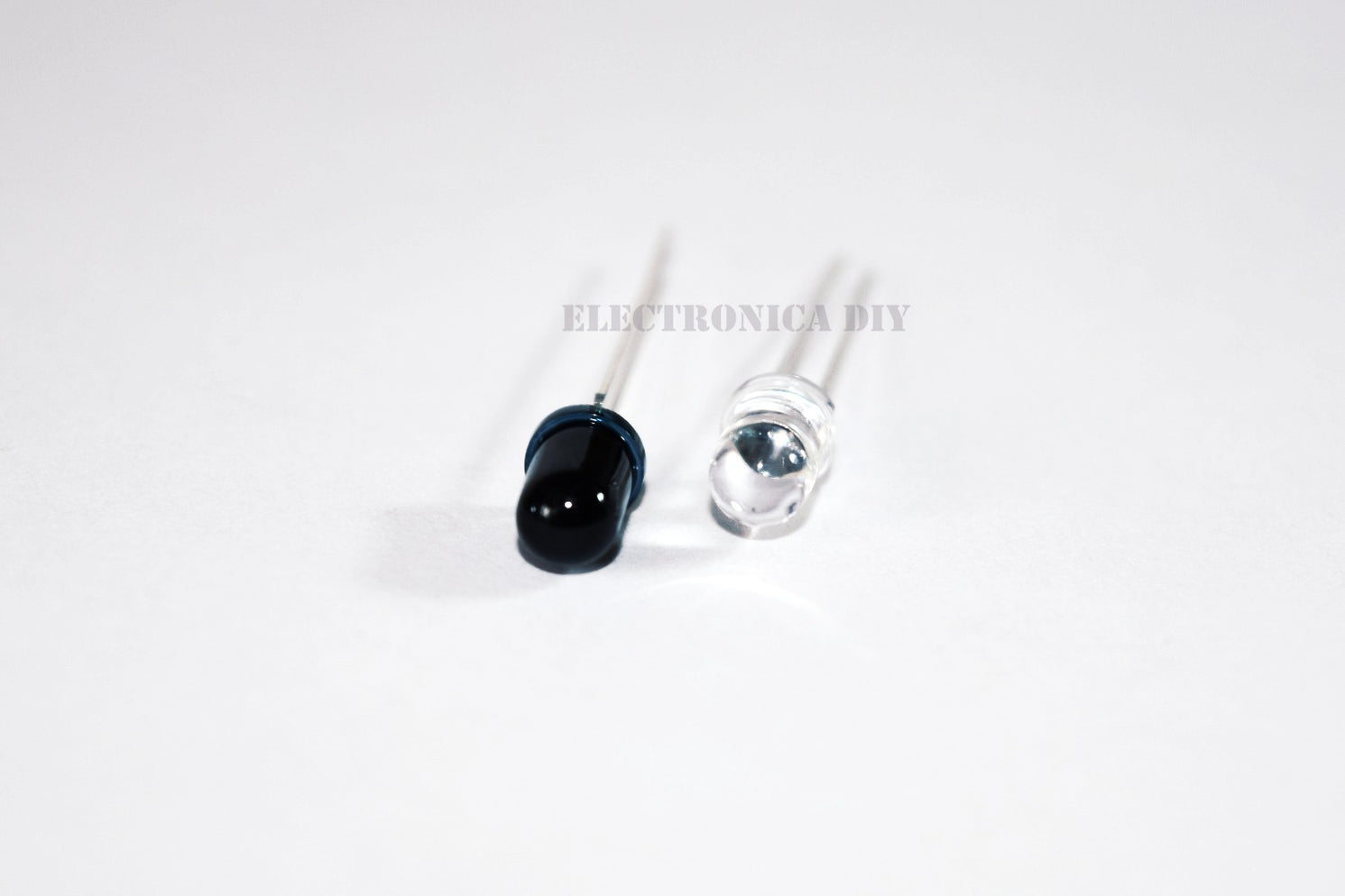 LED Infrarrojo emisor y receptor - Electrónica DIY Guatemala